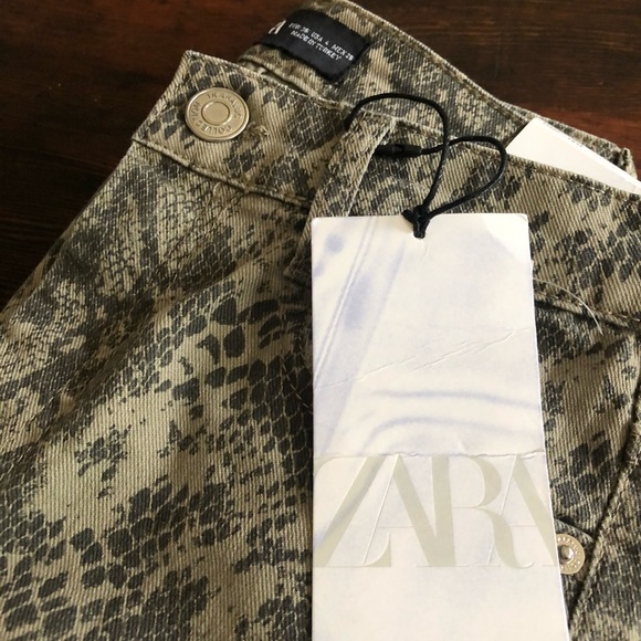 Zara High Rise Skinny Jeans Snakeskin Pattern Size 4 - Picture 6 of 10